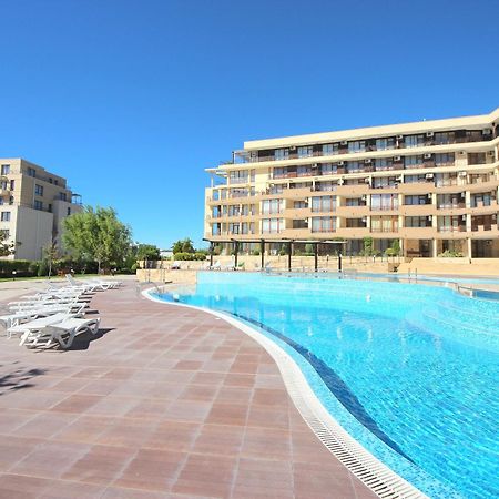 Menada Luxor Apartments Sveti Vlas Exterior foto